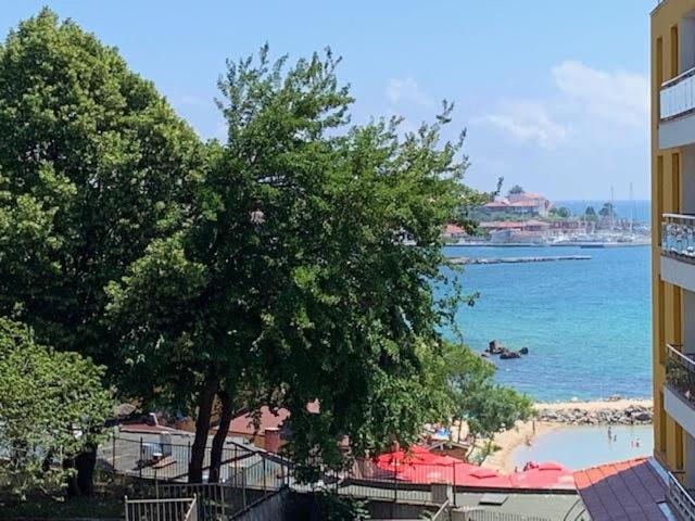 Mario Beach Apartment Nessebar Ngoại thất bức ảnh